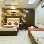 Hotel Red Velvet Suites At Delhi Airport