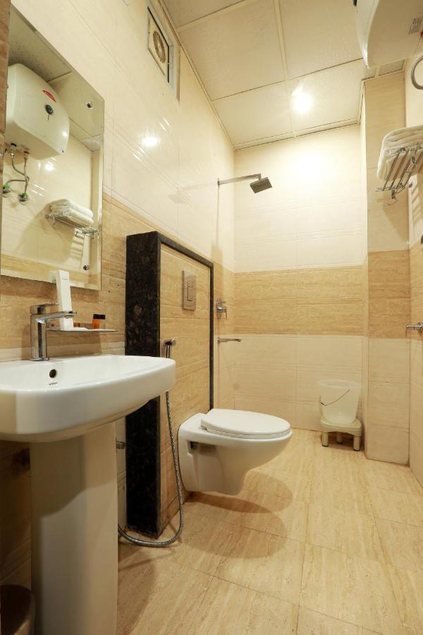 Hotel Red Velvet Suites At Delhi Airport New Delhi
